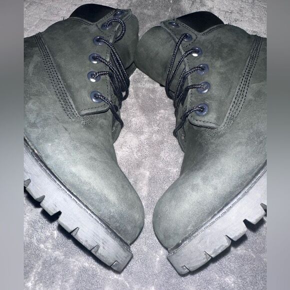 Timberland Classic 6-Inch Waterproof Boot Boys Sz 3.5 - Picture 6 of 16